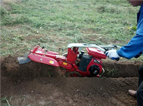 田園開(kāi)溝機(jī)